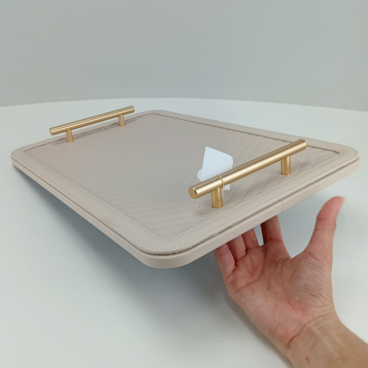 Bandeja Decorativa Retangular Home&Co MDF Nude com Alças Douradas 43x28cm