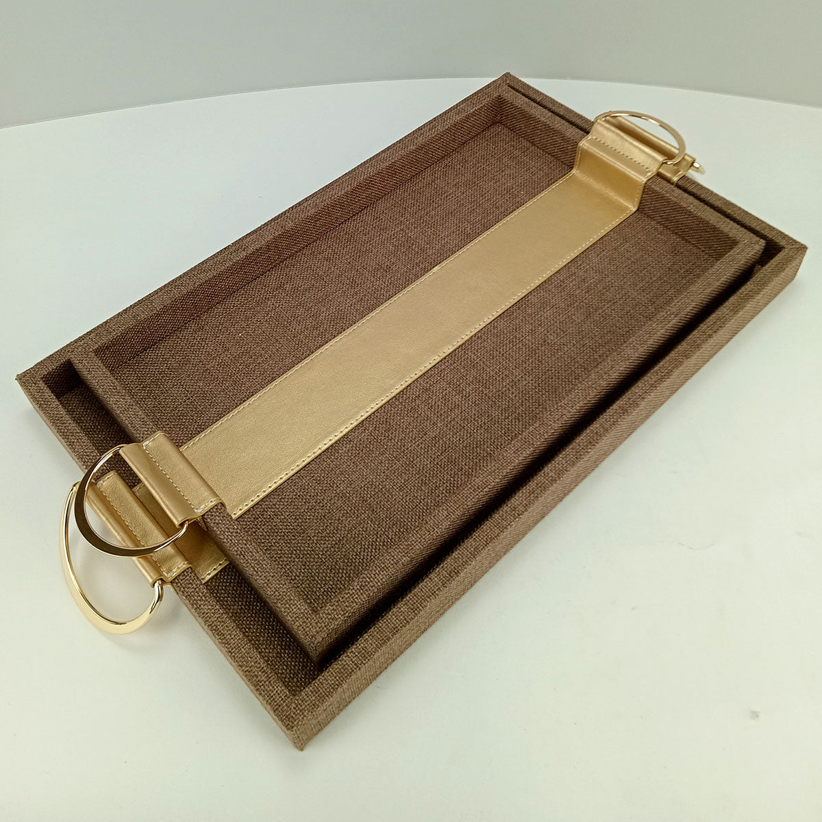 Bandeja Retangular Decorativa Home&Co MDF Marrom com Alças Metal Dourado