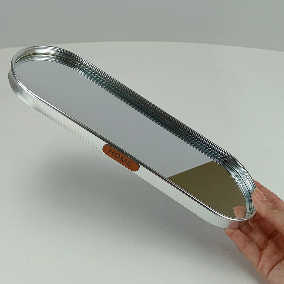 Bandeja Oval de Metal Prata Home&Co com Espelho 30x10cm