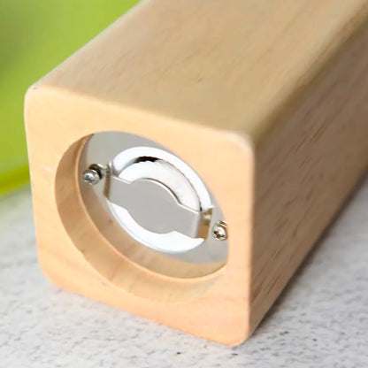 Conjunto Moedor de Sal e Pimenta Mai Home Madeira 4,5x11cm Moagem Ajustável